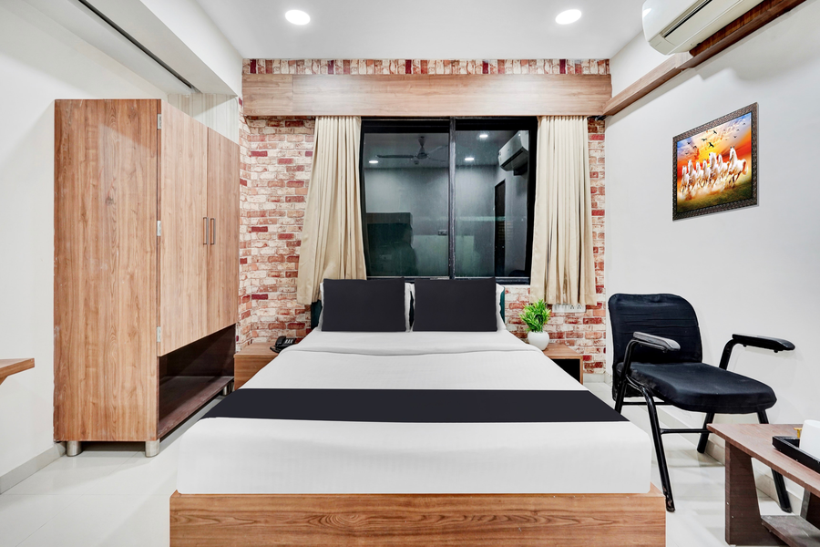 super collection o kudasan gandhinagar formerly hotel royal mansion