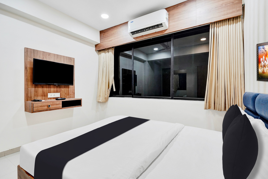 super collection o kudasan gandhinagar formerly hotel royal mansion