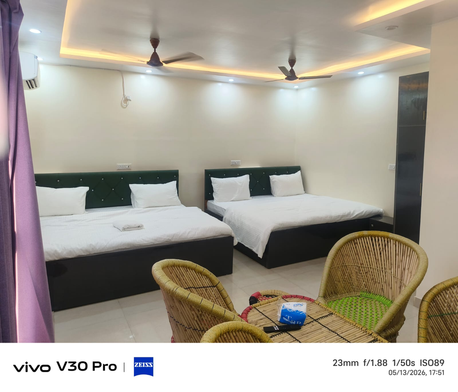 the king residency near yashobhoomi dwarka