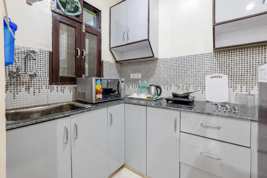 the king residency near yashobhoomi dwarka