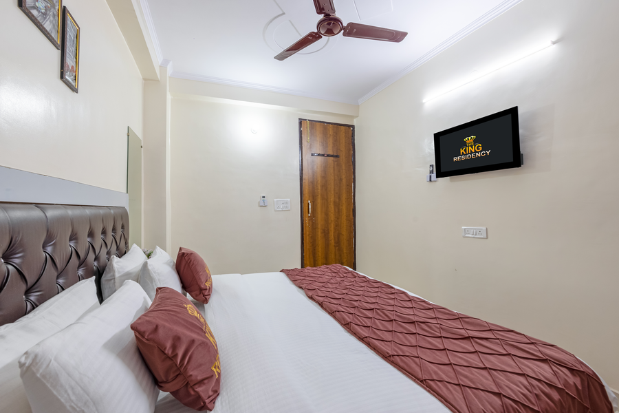 the king residency near yashobhoomi dwarka