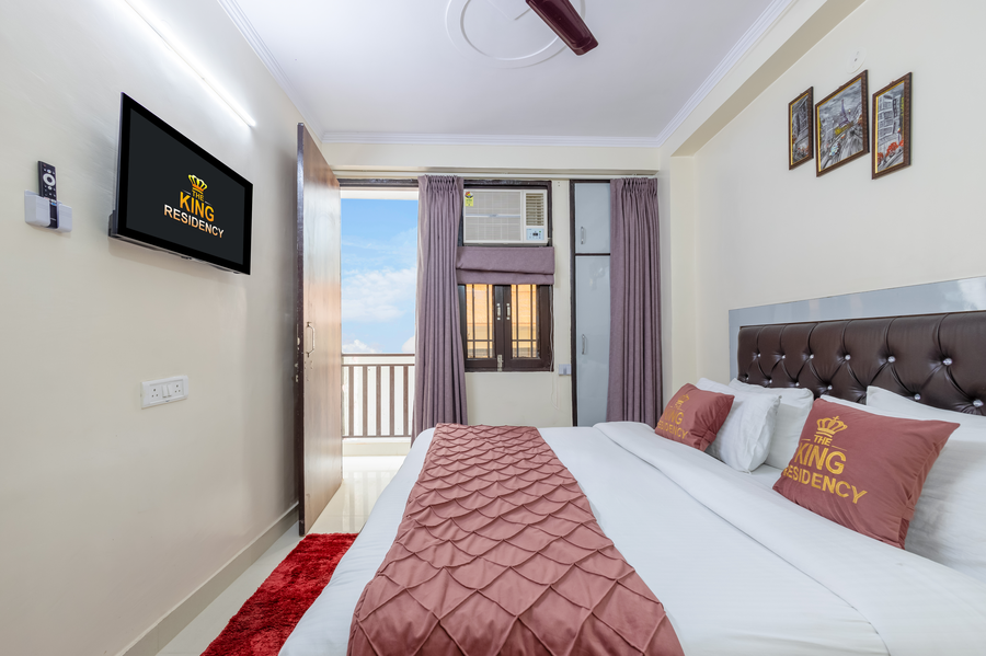 the king residency near yashobhoomi dwarka