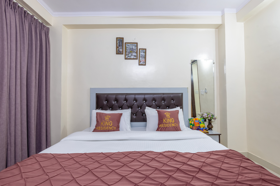 the king residency near yashobhoomi dwarka