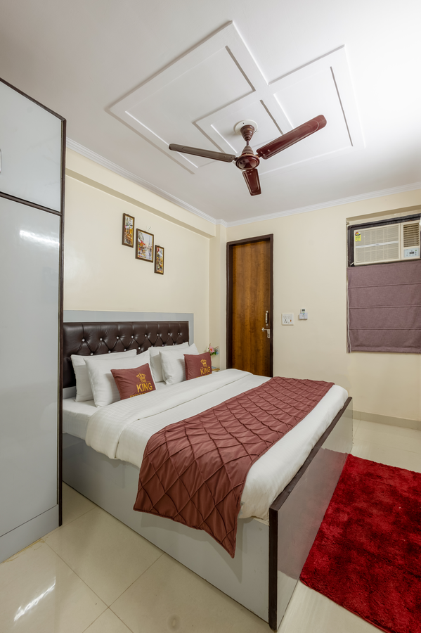 the king residency near yashobhoomi dwarka