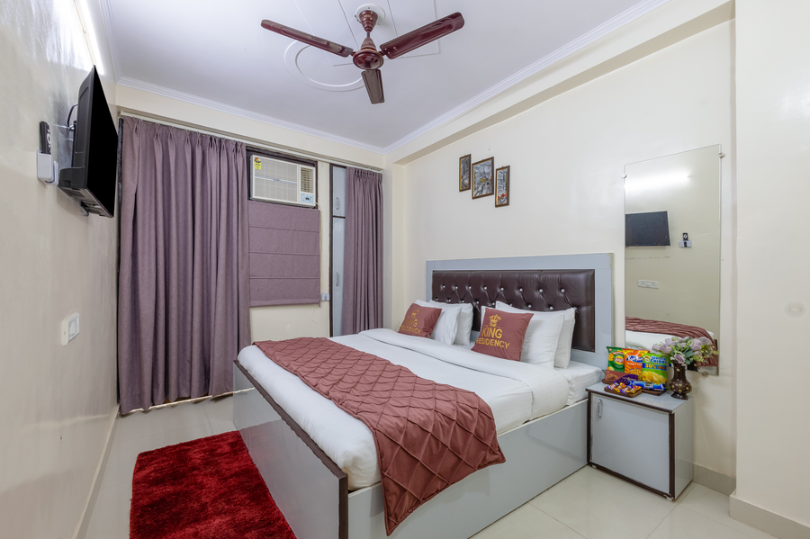 the king residency near yashobhoomi dwarka