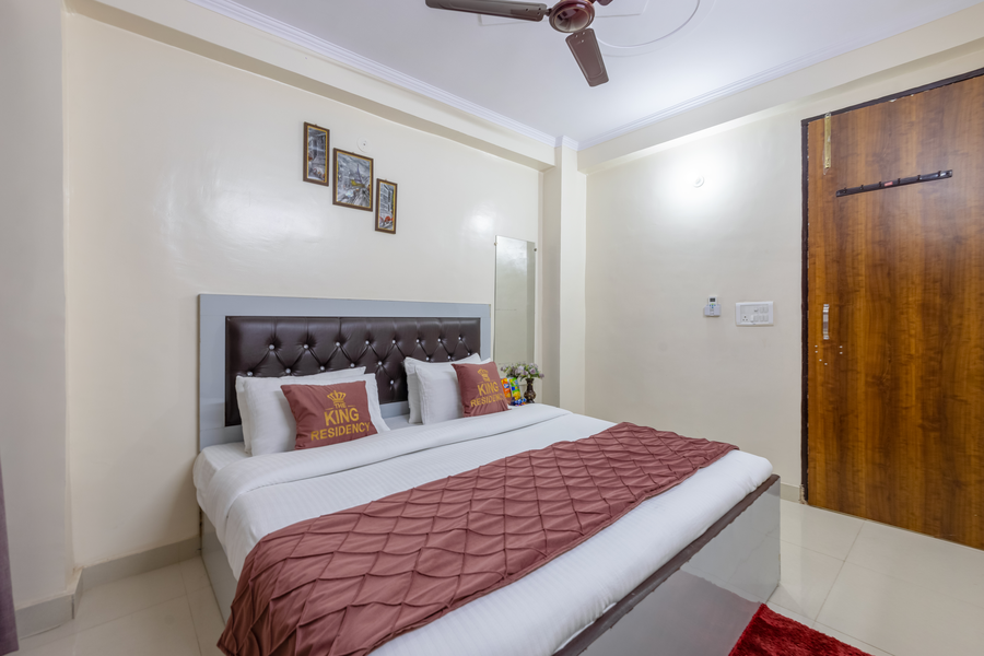 the king residency near yashobhoomi dwarka