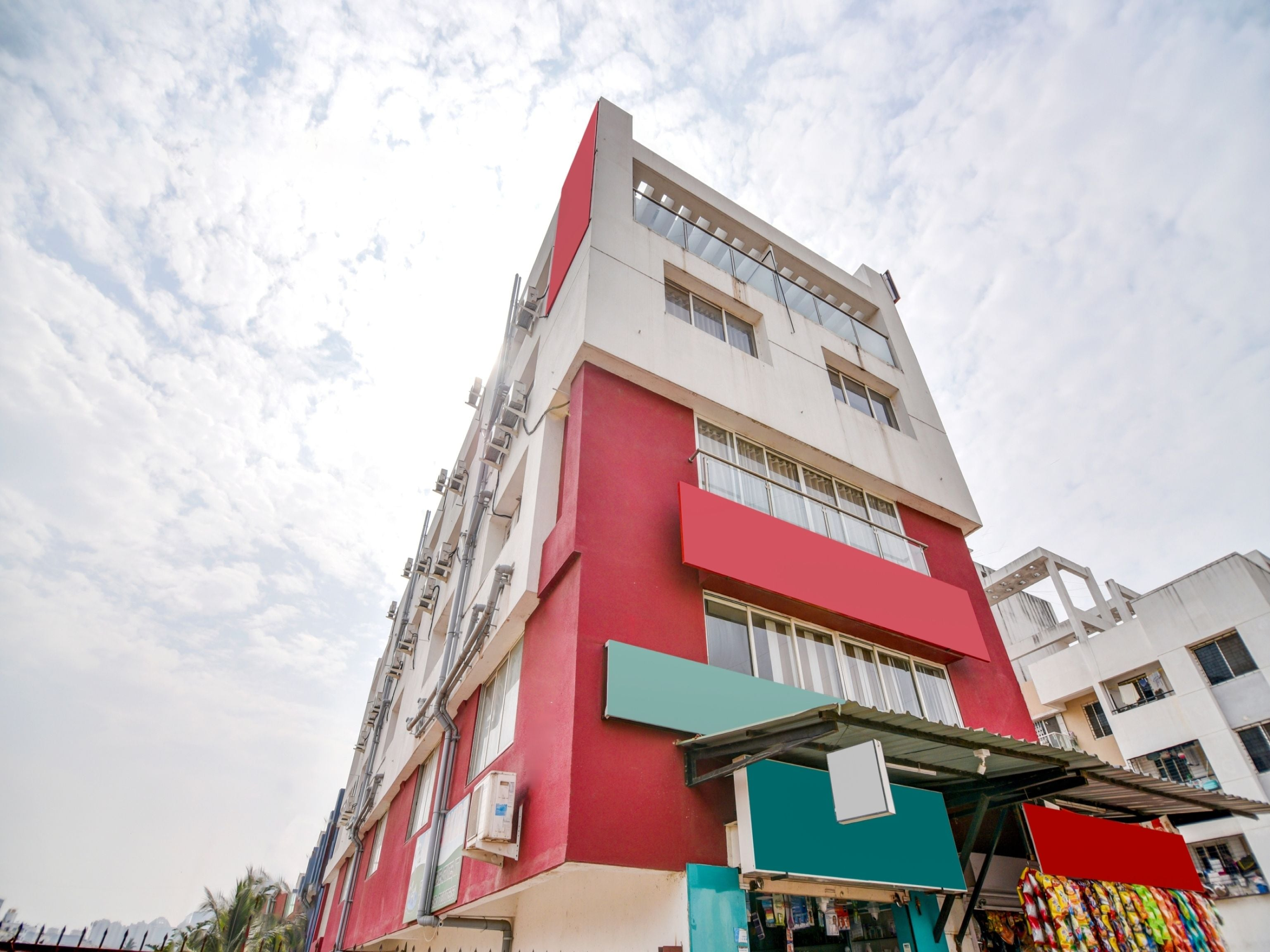 hotel o peaceful stay keshav nagar