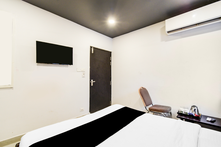 super townhouse alwal road