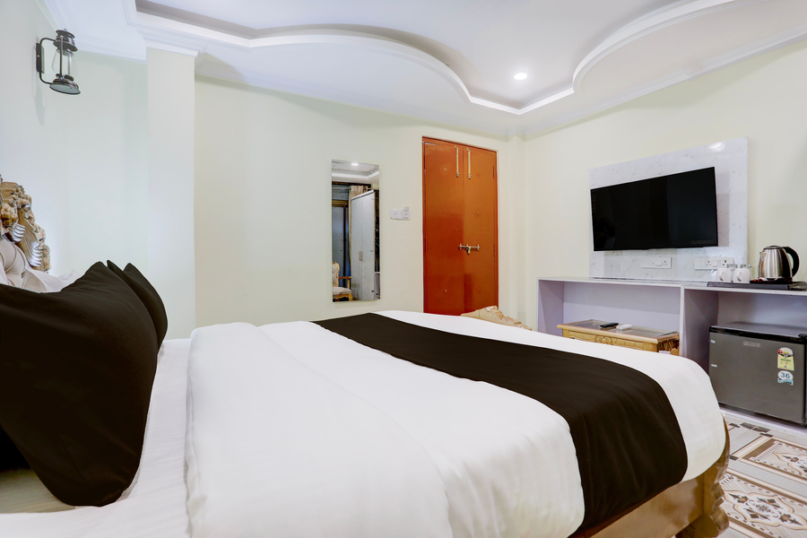 palette by checkin heritage varanasi retreat