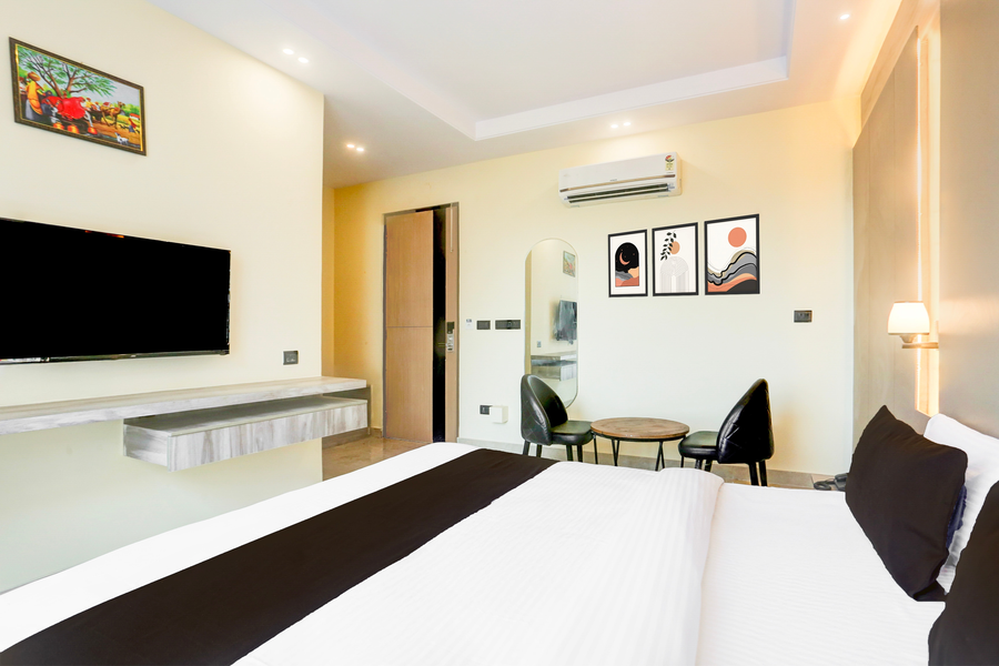 super townhouse isbt dehradun