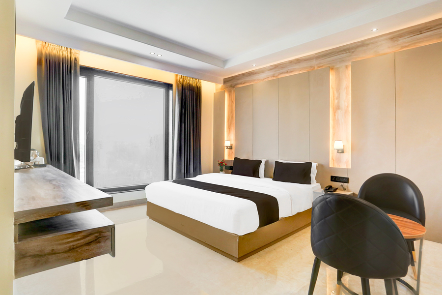 super townhouse isbt dehradun