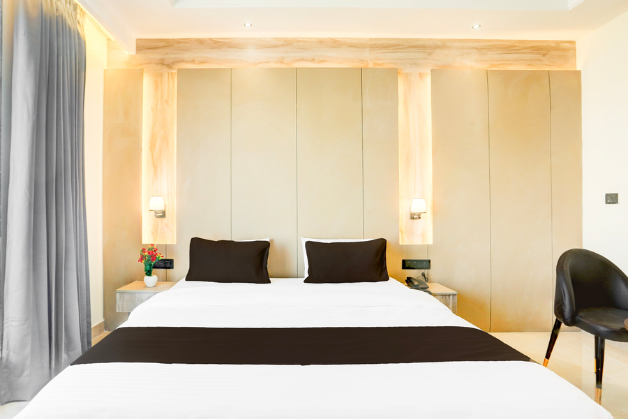 super townhouse isbt dehradun