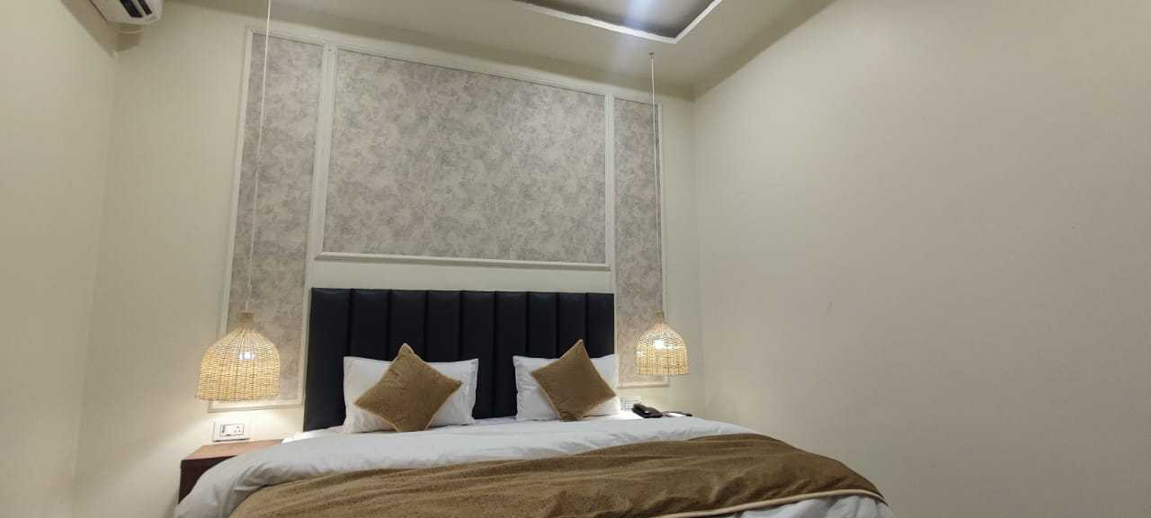 Super Collection O Tagore Town Prayagraj Formerly Heritage Tagore,,2 star