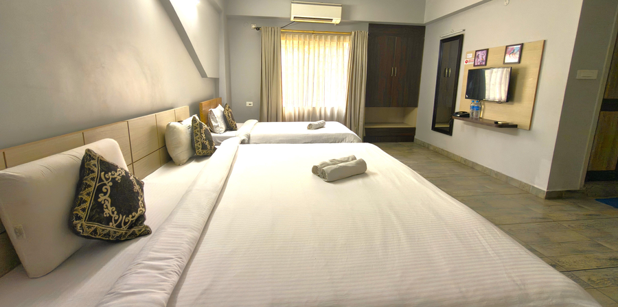 happy villa guest house