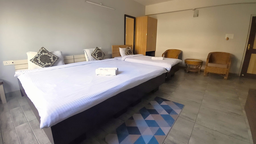 happy villa guest house