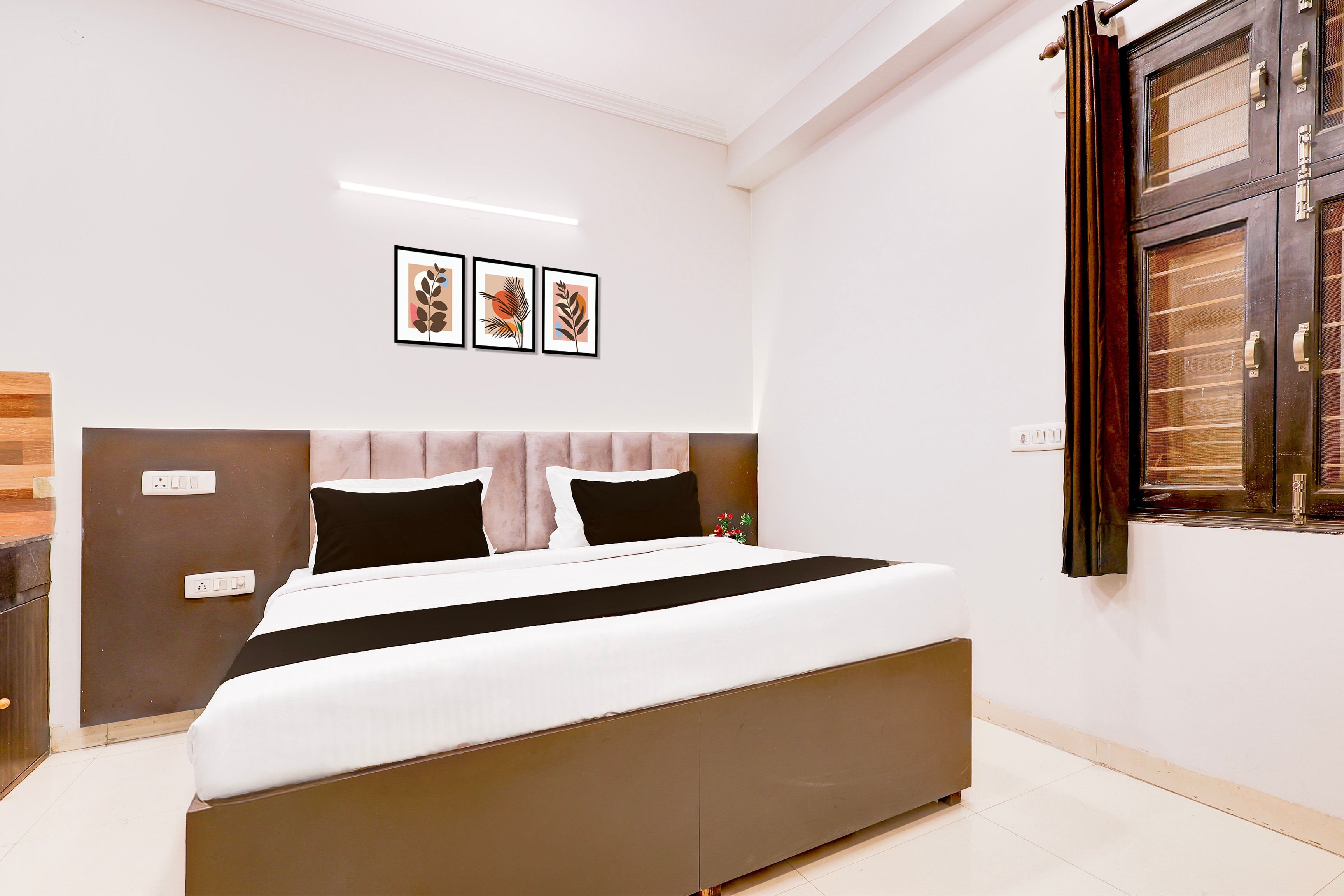 super hotel o rangpuri mahipalpur