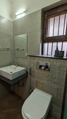 aranyeh the people tree resort