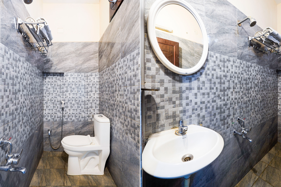 super collection o tirumala road near alipiri