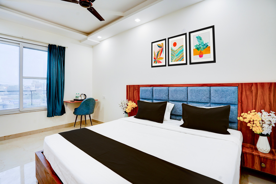 super townhouse sector 93 noida expressway