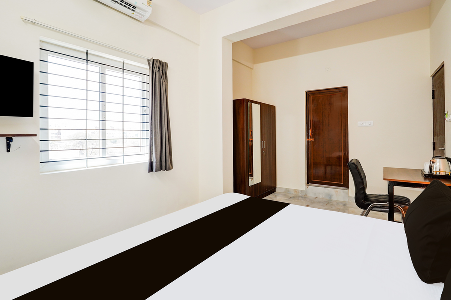 super townhouse hennur prakruthi layout bangalore