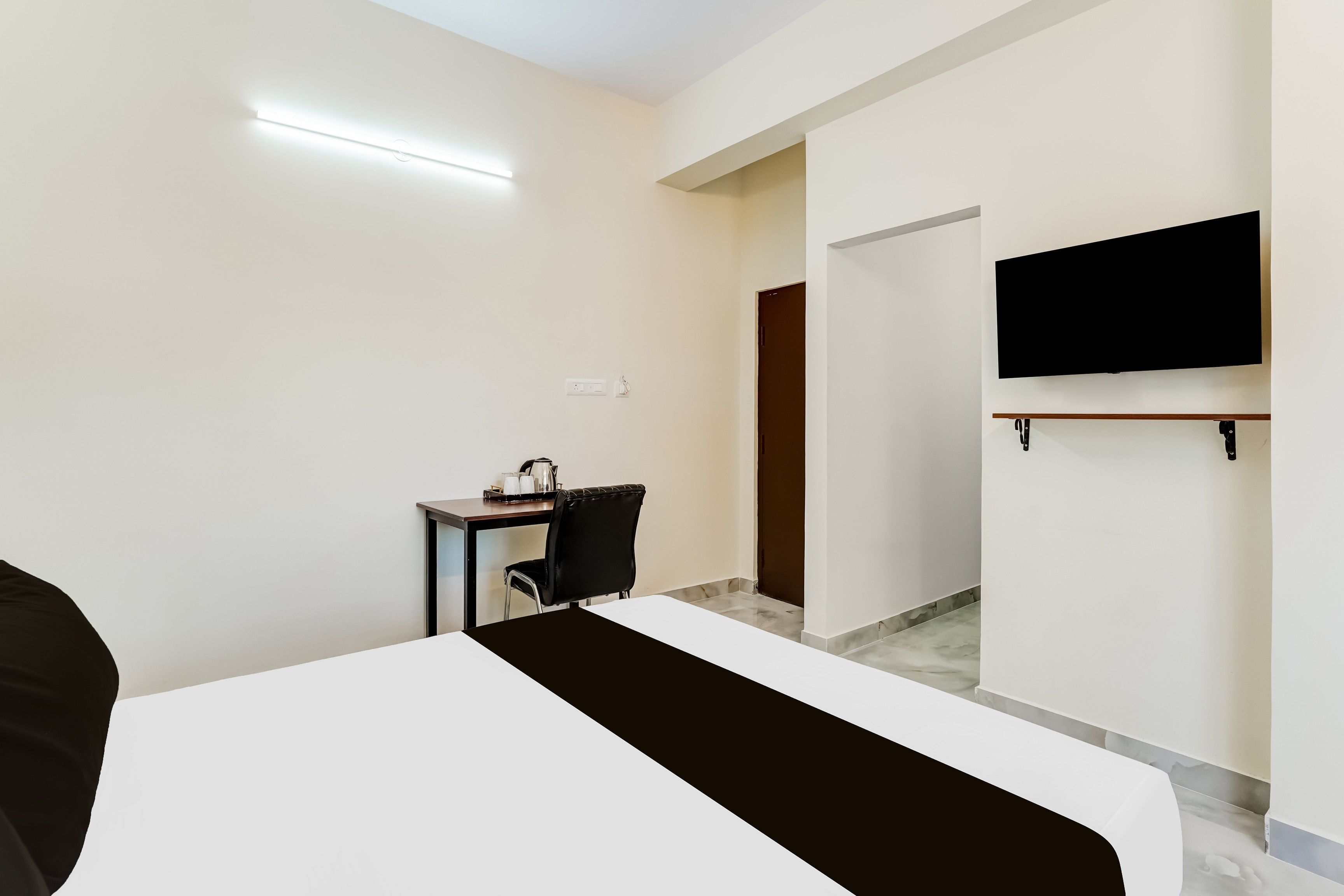 Super Townhouse Hennur Prakruthi Layout Bangalore,,2 star