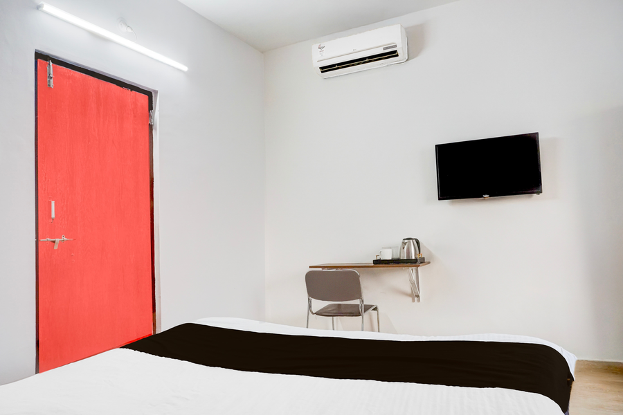 super hotel o dhanori near pune airport