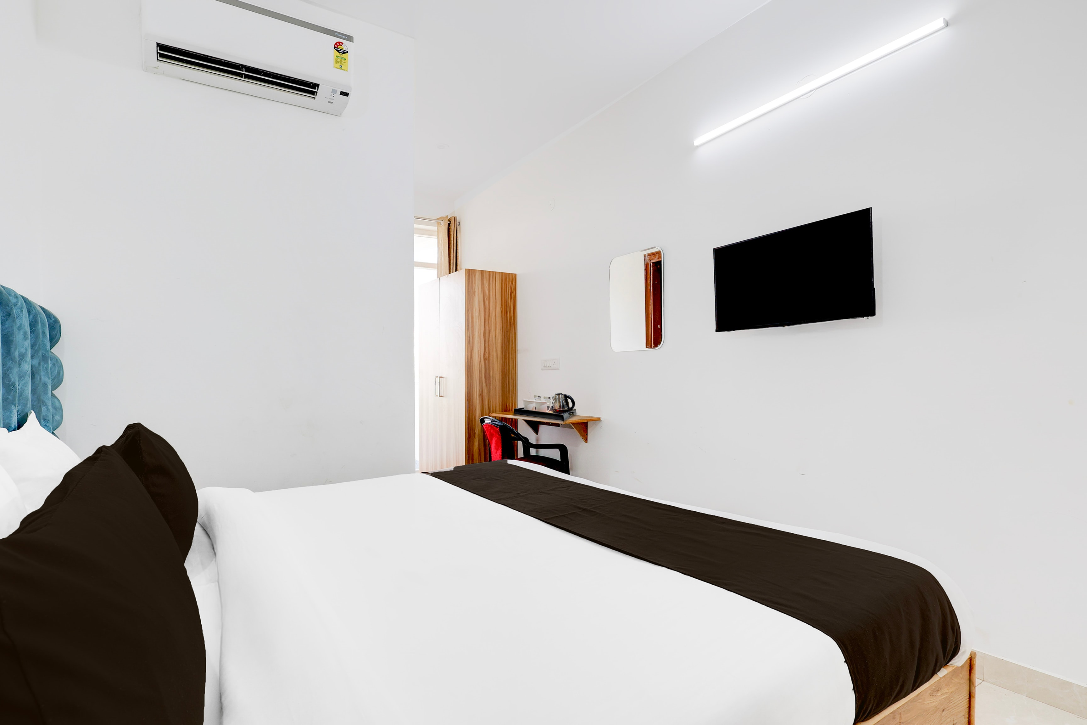 Super Townhouse Sector 1 Manesar,,3 star