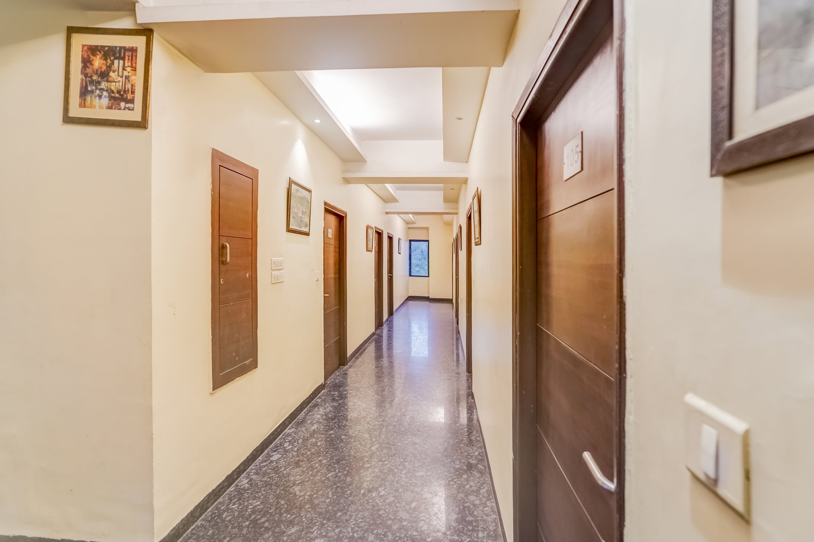 Super Townhouse Sikar Road Jaipur Formerly Hotel Aroma Inn,Jaipur>>Chomu,4 star