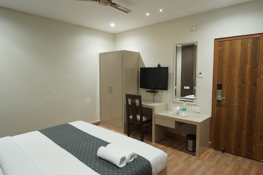 the ambience hotel chandigarh zirakpur