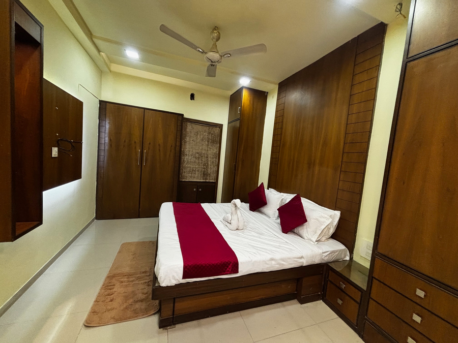 jk rooms 149 thakur galaxy