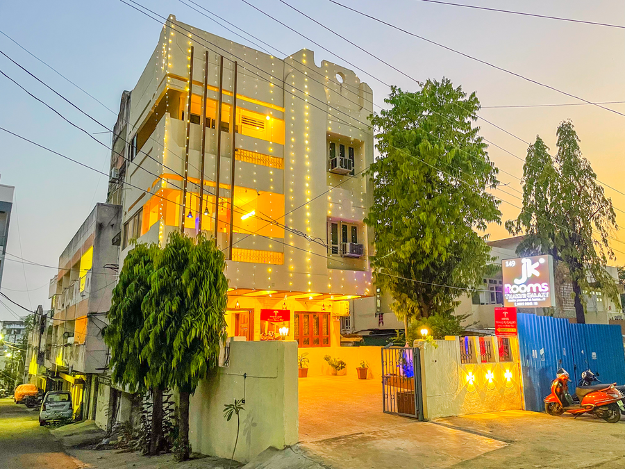 jk rooms 149 thakur galaxy