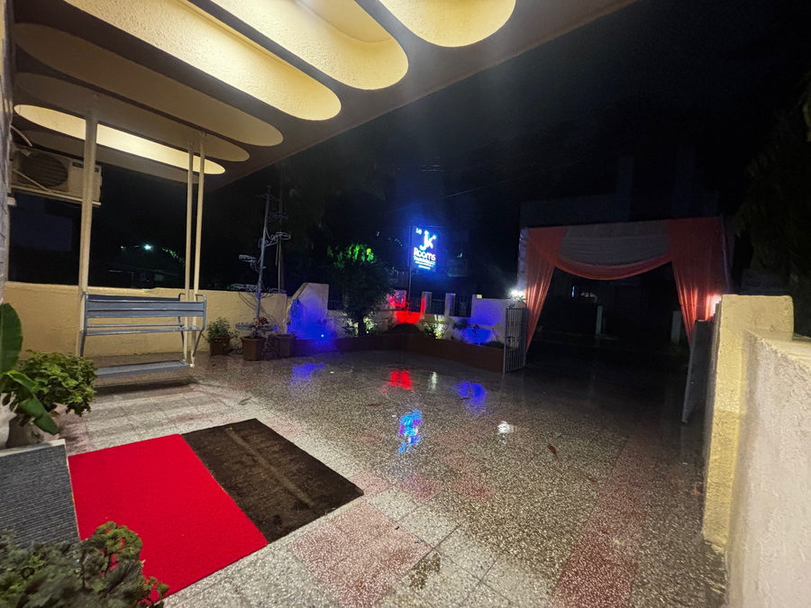 jk rooms 149 thakur galaxy