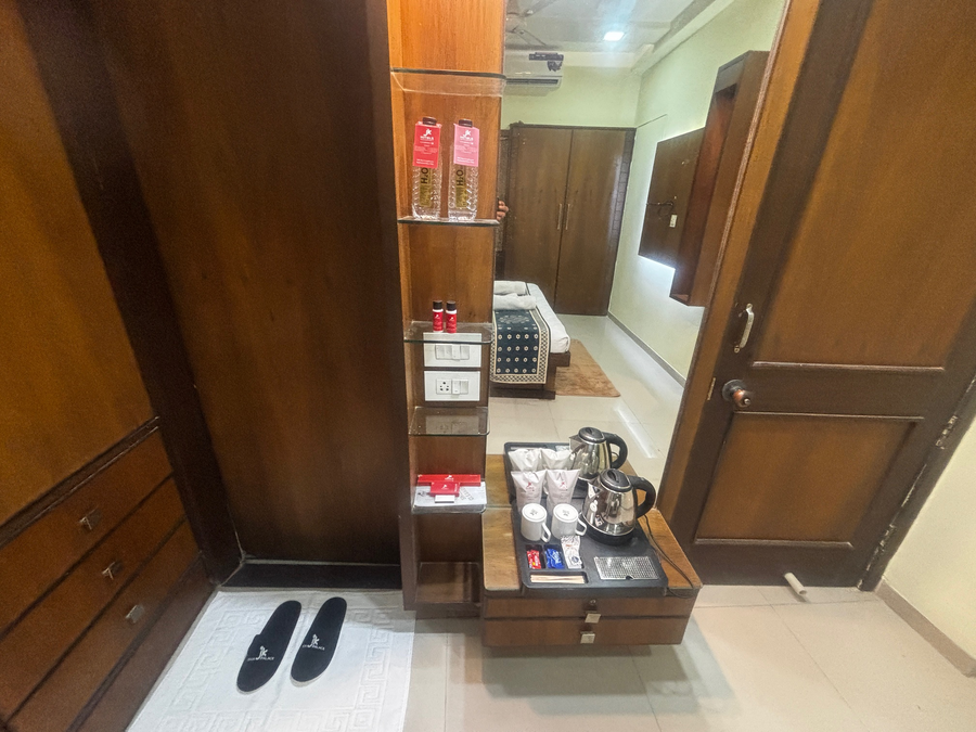 jk rooms 149 thakur galaxy