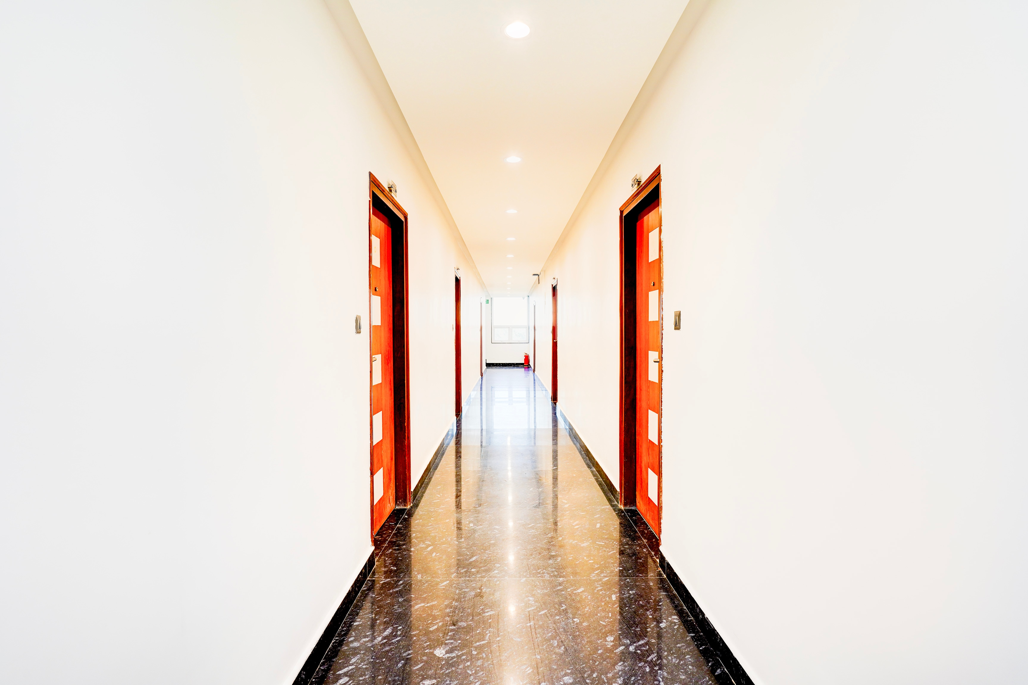 hotel o devangothi railway station banglore