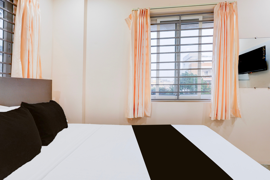 super townhouse mvp sector with kailasagiri hill view