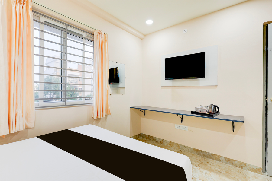 super townhouse mvp sector with kailasagiri hill view