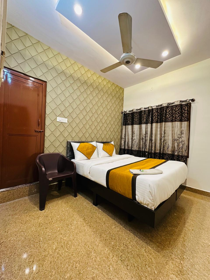 Hotel Bhagyalaxmi,,3 star