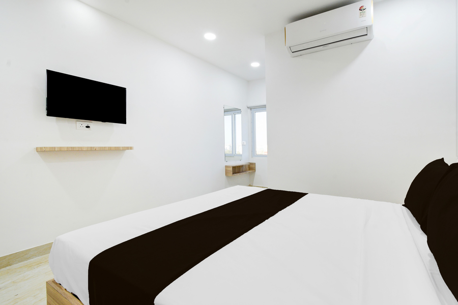 super townhouse lb nagar metro station