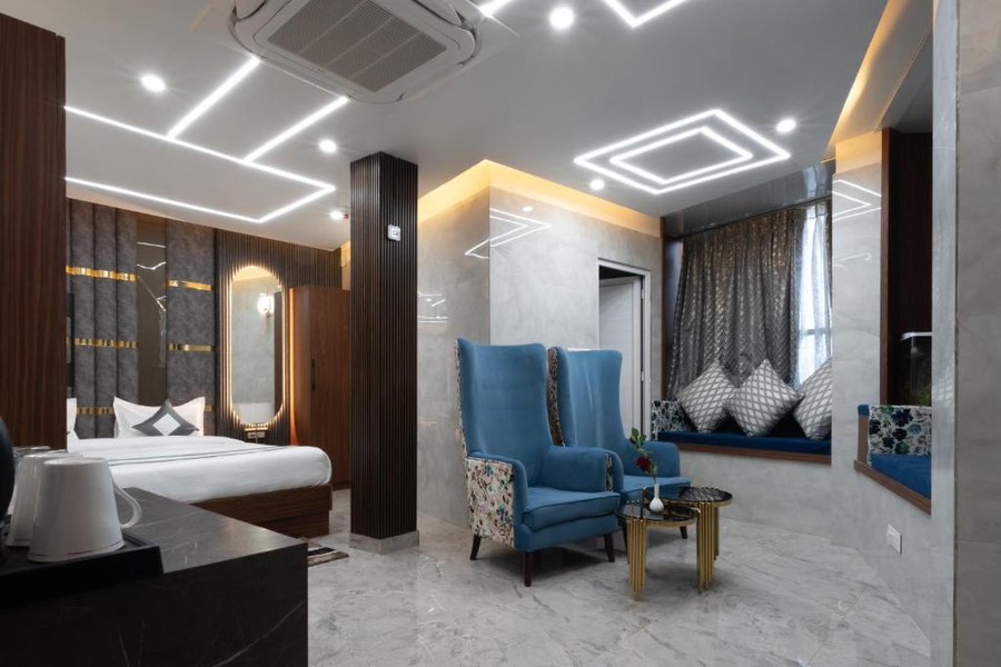 hotel shashi grand jamui