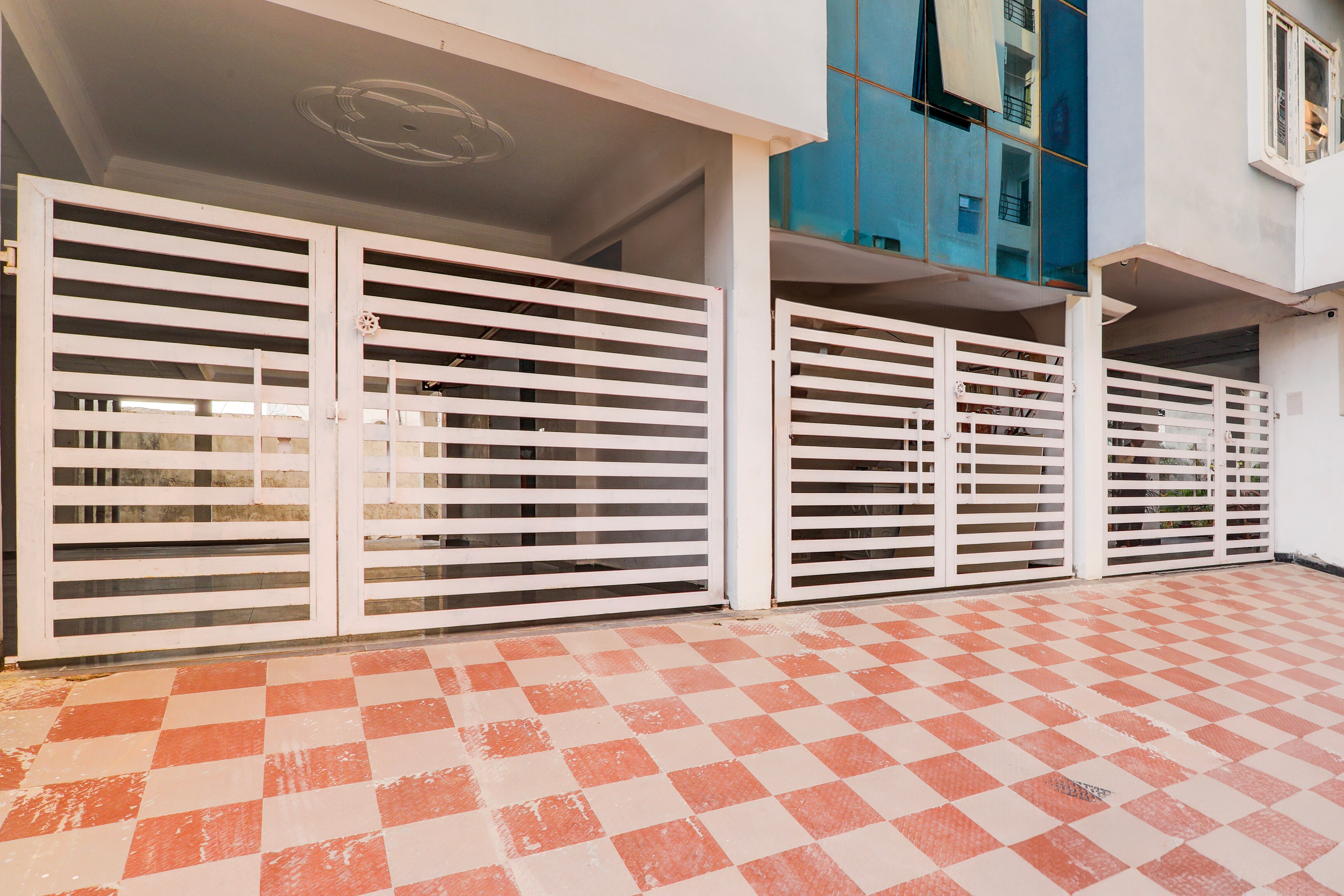 super hotel o bbd lucknow formerly 7th heaven