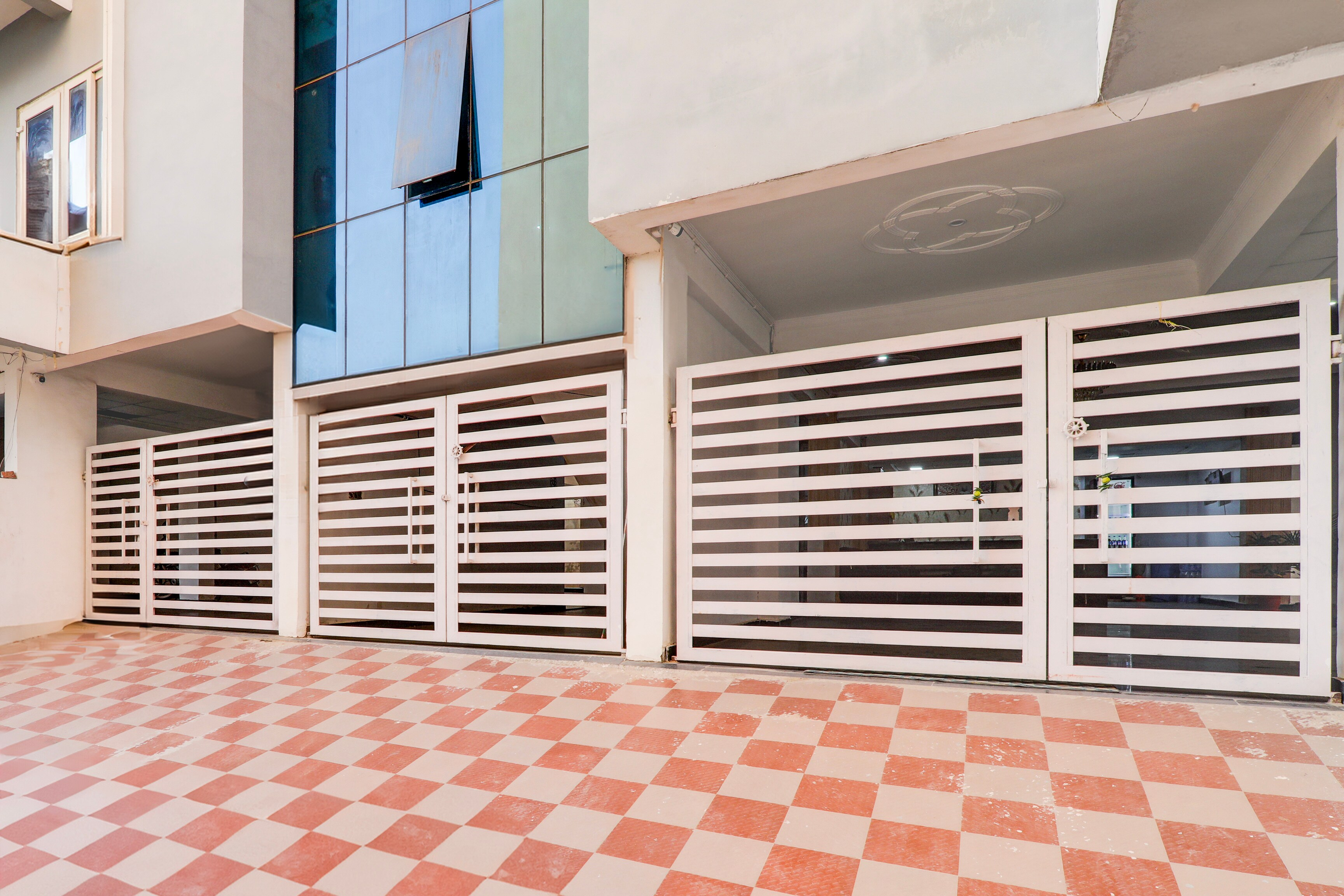 super hotel o bbd lucknow formerly 7th heaven