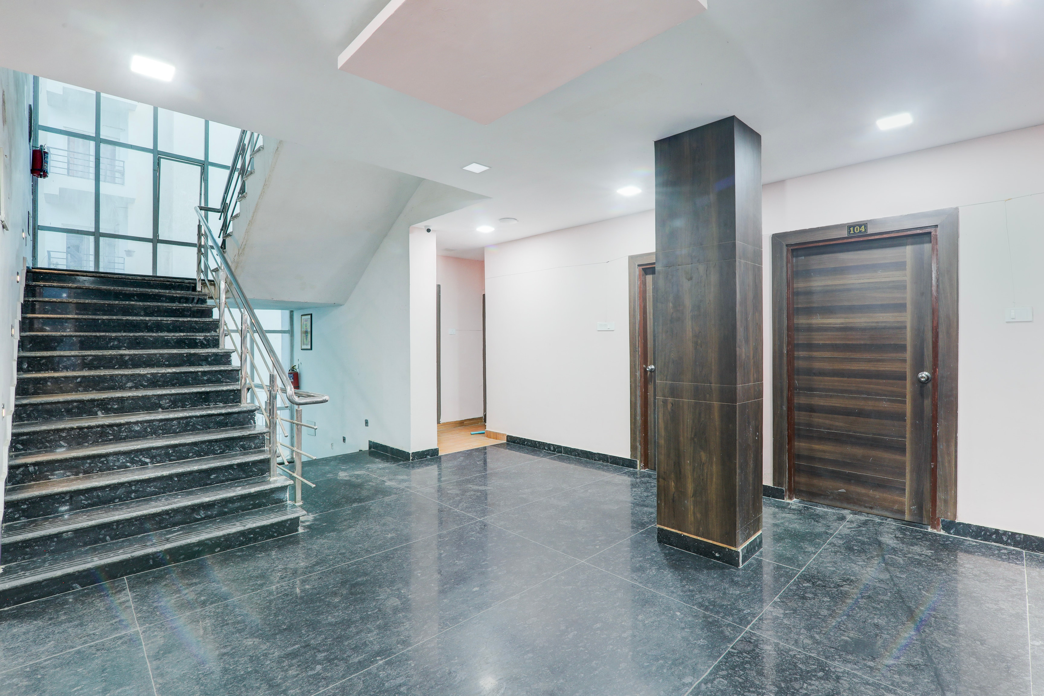 super hotel o bbd lucknow formerly 7th heaven