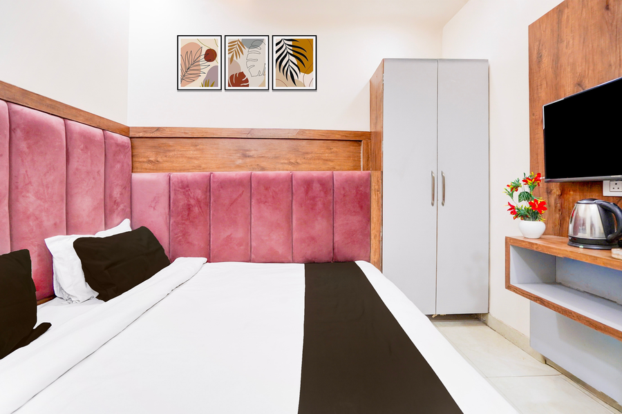 townhouse govardhan