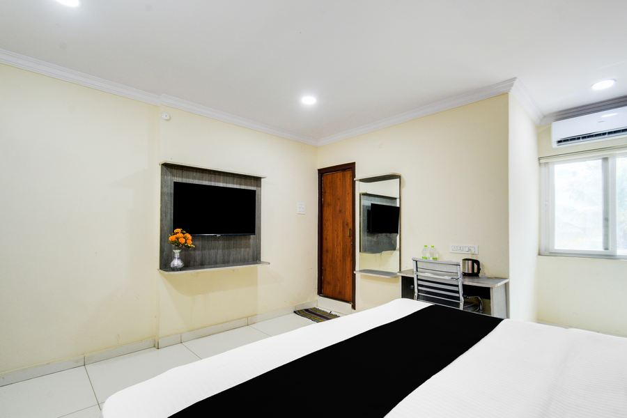 super townhouse shamshabad paradise formerly blue petals hotel