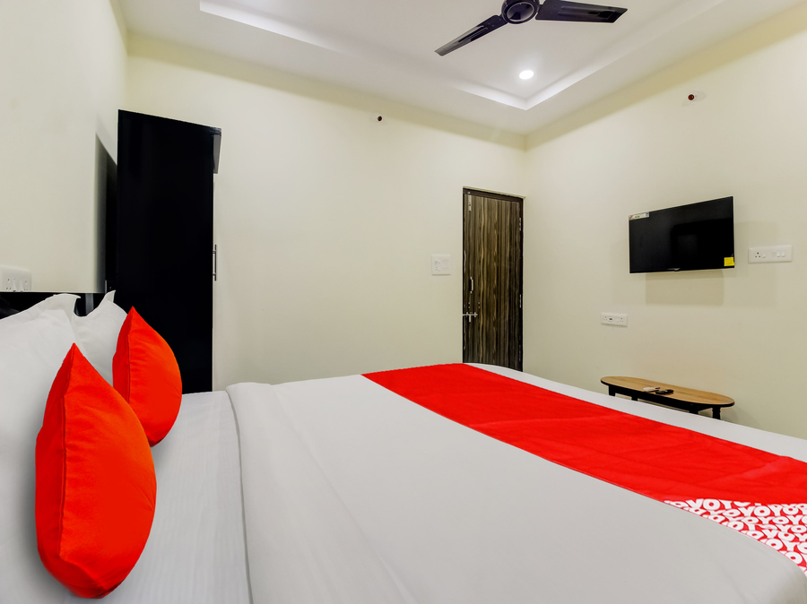 hotel o sri nirvana pride