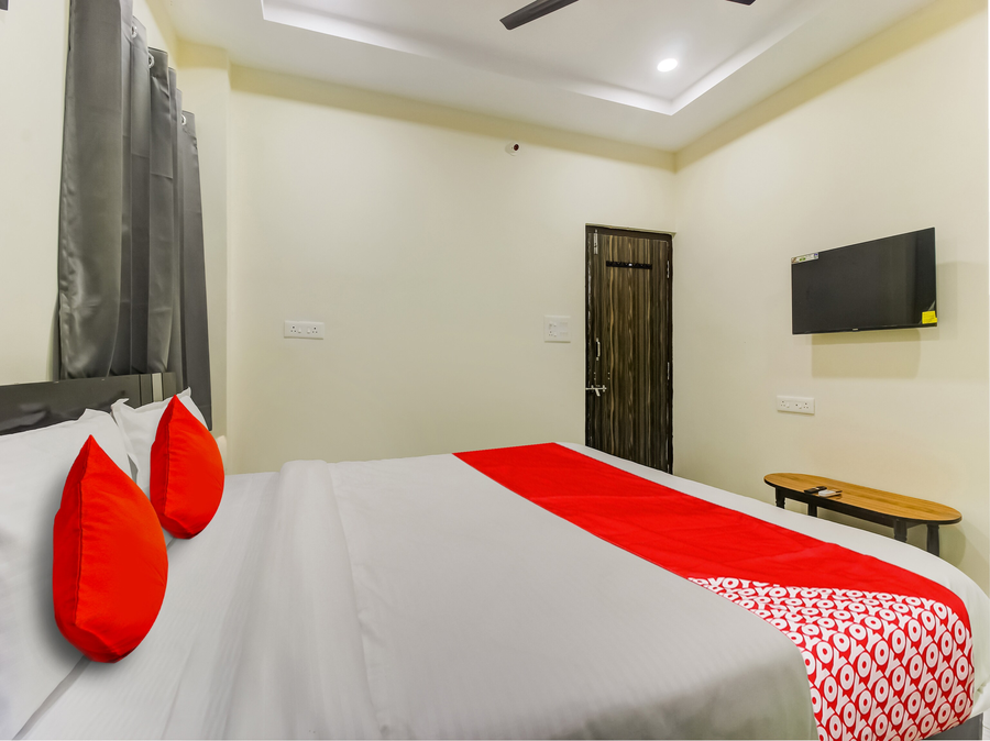 hotel o sri nirvana pride