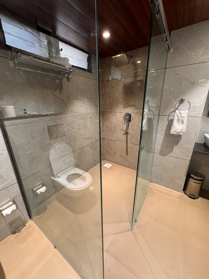 hotel mumbai house vijay nagar