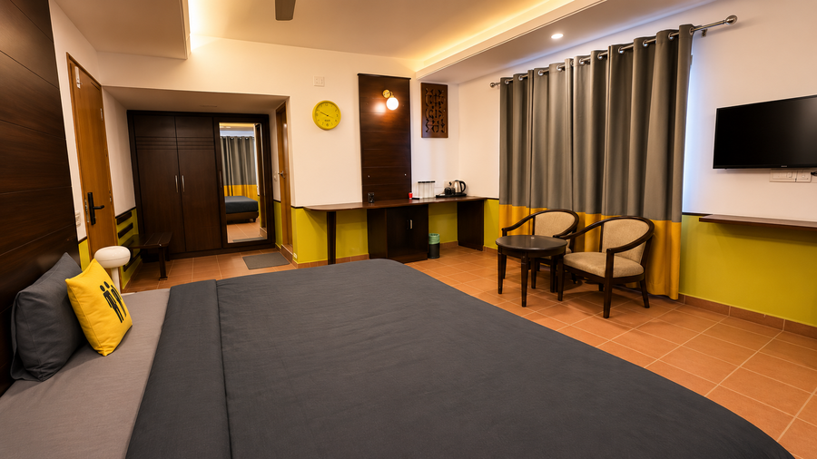 the hosteller fort kochi ocean edge