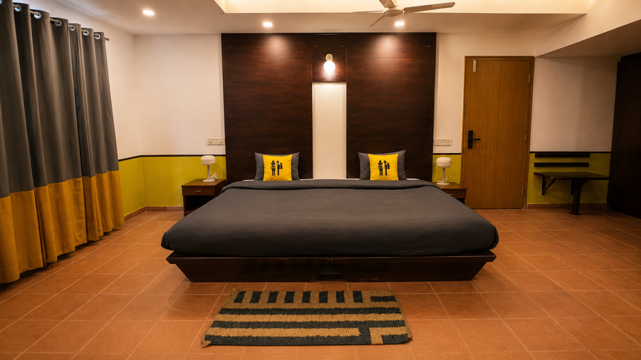 the hosteller fort kochi ocean edge