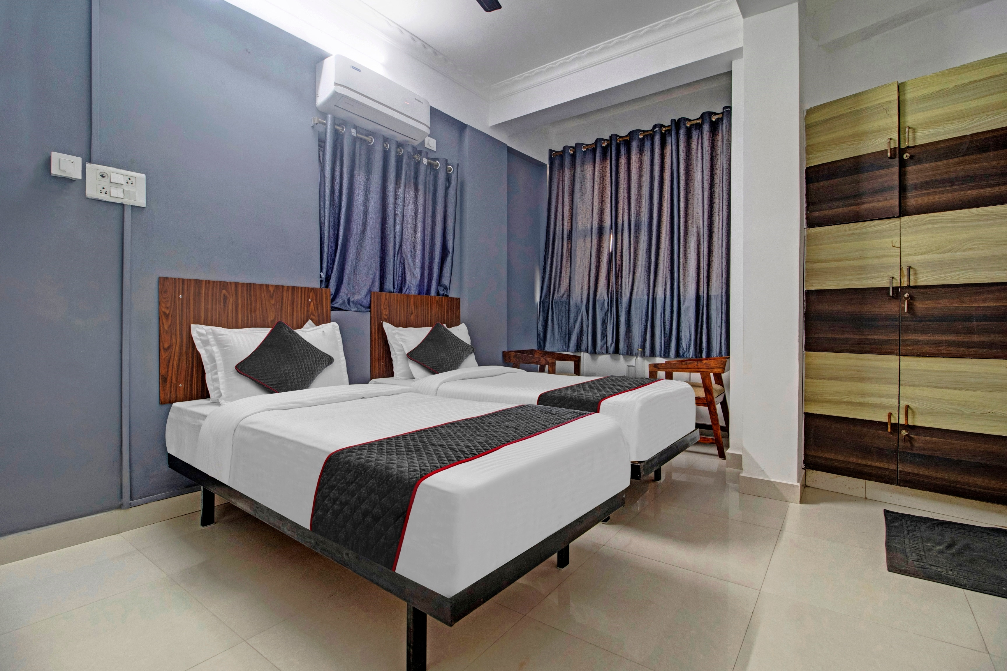 Hotel O Sunrise,Rajiv Gandhi International Airport,3 star